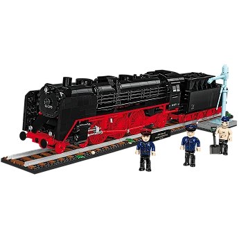 DR BR 03 Steam Locomotive & Water Crane - Executive Edition